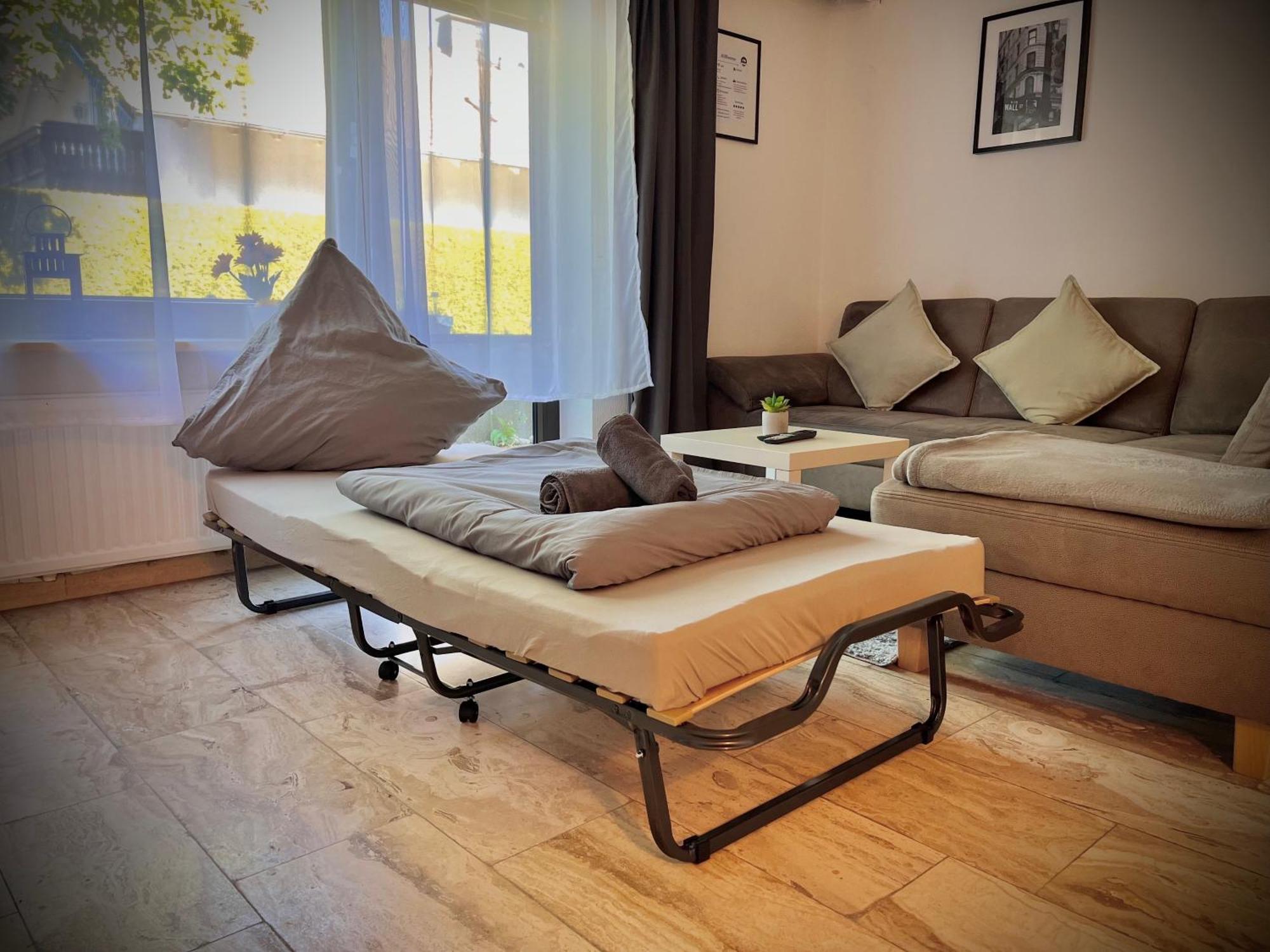G&G Homely Apartment Horhausen Westerwald Buitenkant foto